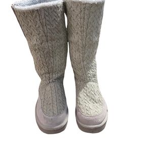 SKECHERS Outdoor Winter Suede Snow Boots 8 Taupe Fleece Padded lined Winter Snow